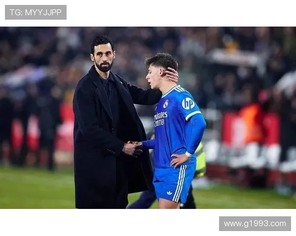 阿韦洛亚盼姆巴佩复出迎战曼城